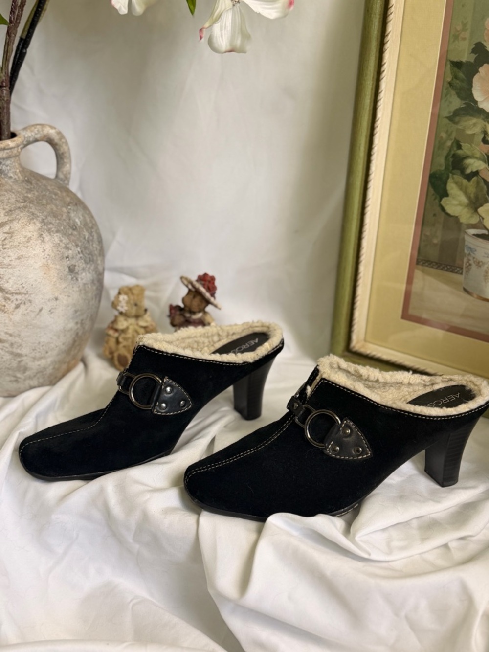 AEROSOLES Black Suede Shearling-Trim Horsebit Mules Clogs - Picture 6 of 8